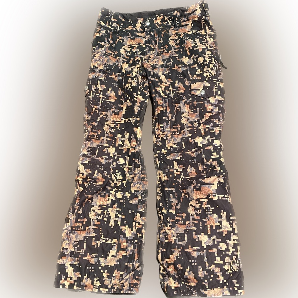 Burton Camo rose snow pants